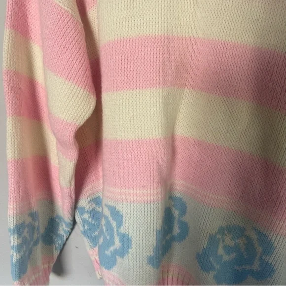 Vintage women’s Striped Floral Crew Neck Sweater Pink Cream sz XL - Picture 2 of 4